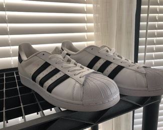 Addidas super -size 11- have many quality tennis shoes -,most size 11 mens have these in green and white also
