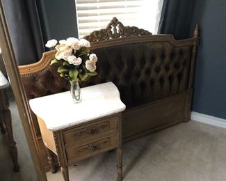 headboard -2 stands mirror -vanity -vinatage