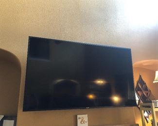 pic of tv off -sony 80+ inch