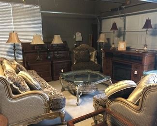 LAMPS SOLD - GOLD FURN SOLD HAVE REST