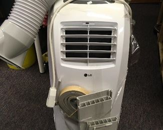 LG Air Conditioner (excellent working condition)