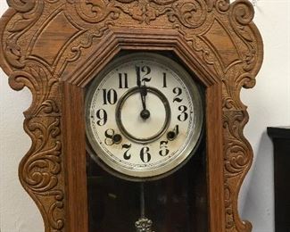 old gingerbread clock