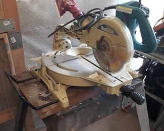 Makita , sliding miter saw