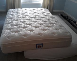 Queen mattress and box spring