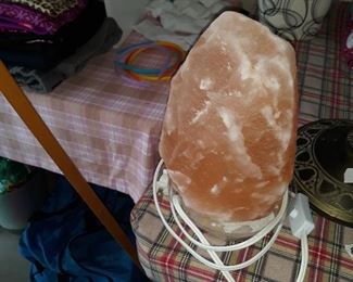 Pink salt lamp