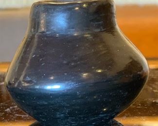 Santa Clara Black Pottery Pot Signed Small	2.5in H	