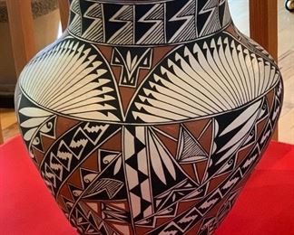 Ruby Shroulote Acoma NM Pottery Pot	16.5 x 15in dia	
