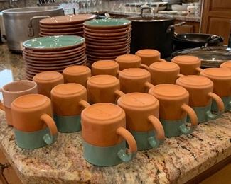 55pc Loneoak & Co Normandie Terracotta Dinnerware Set	 	
