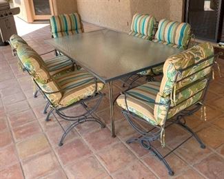 Wrought Iron Coil Spring patio set W/ 6 chairs	 	
