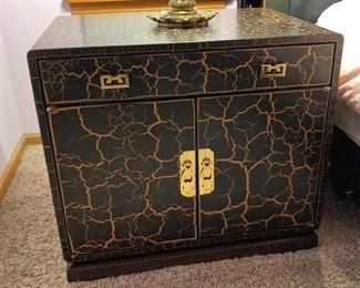 1 Crackle Finish Nightstand	24x27x21in	HxWxD
