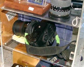 Shawn Green, Los Angeles Dodgers, autographed baseball, baseball card, vintage film Camera, Canon EOS Elan, Nikon Speedlight, Quantaray Lens, Sigma Zoom Lens, Tamron SP AF Lens, Japan