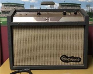 Lot 030 
Vintage Epiphone Amplifier