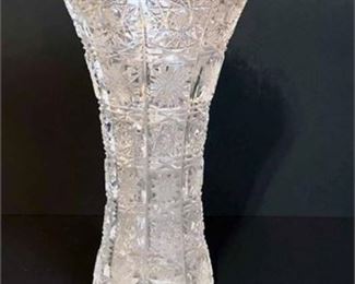 Lot 071 
American Brilliant Crystal Vase