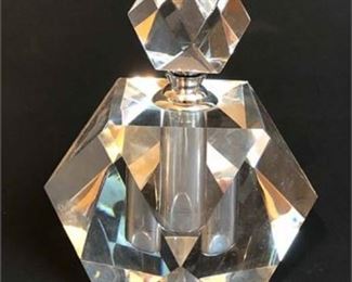 Lot 084 
Oleg Cassini Crystal Perfume Bottle