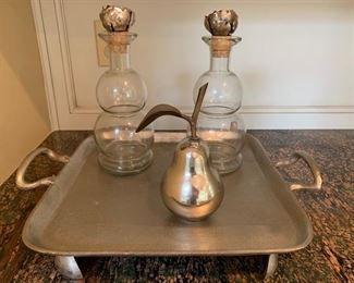 15. Metal Footed Tray (18" x 24" x 4")