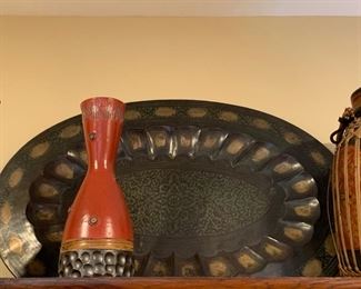 24. Lloyd's Black Metal Tray (36")