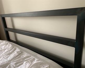 77. Room & Board Black Metal Full Bed