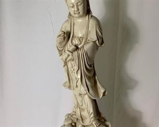 Chinese goddess statue https://ctbids.com/#!/description/share/232114