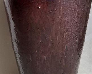 Huge pottery vase. Fab!