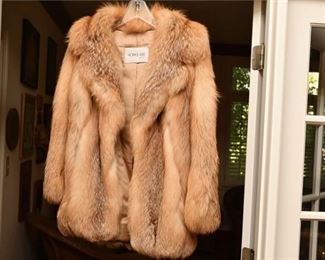 47. Fine Womens Genuine Fur JacketCoat
