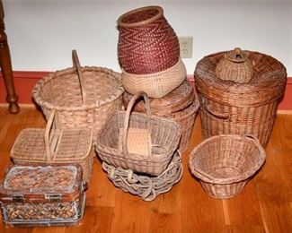 Mixed Lot Vintage Woven Wicker Baskets Bins