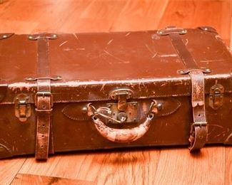 Vintage Leather Travel Luggage Case wLeather Straps