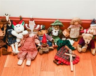 Large Mixed Lot Character Dolls  Toy Bears