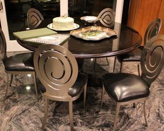 Round Table with 6 Cool Style Metal Chairs