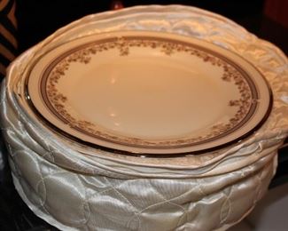 China – Lenox Lace Point