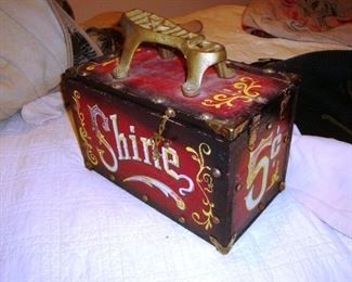 Vintage show shine box