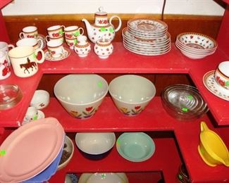 Collectible glassware, mixing bowls, plates