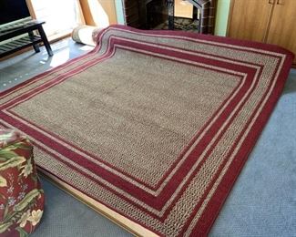 Mohawk Rug 8' x 8'