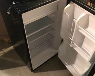 Apartment Size Fridge 19”W x 21”D x 33” H