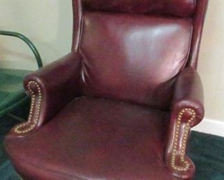 leather swivel desk chair