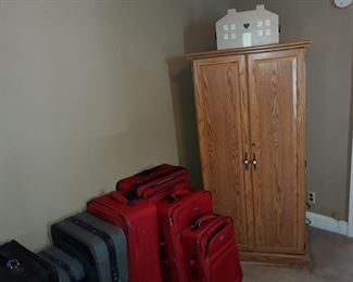 Desk Armoire, Luggage