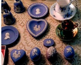 Wedgwood, tea  cups, bells, Hummel's