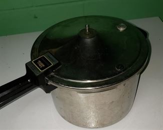 https://www.grasons.com/wp-content/uploads/2019/09/20190815-194610-140357-S2Ukep32.jpg