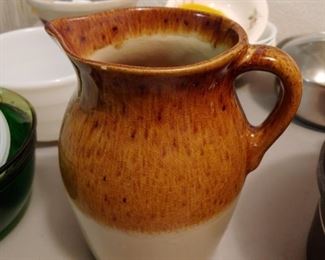 Robinson Ransbottom Pottery Pitcher of Roseville,OH