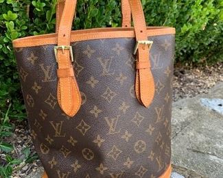 Carry the perfect faux LV!