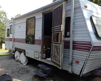 1991 Dutchmart Trailer. A/C, Bath, New Fridge, Full Sofa, Lots of Storage. One owner. $2200. or make offer.