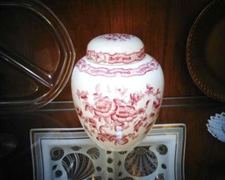 Ginger Jar, floral motif