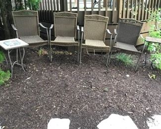 Outdoor Chair Lot