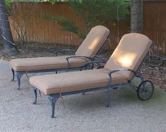 Patio chaise lounges