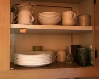 Plates and mugs