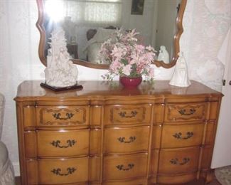 French Provincial Bedroom Suite