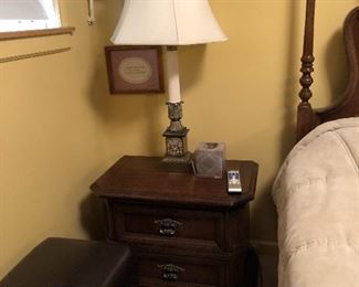pair of night stands to match