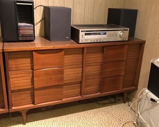 Mid Century Modern Johnson Carper Fashion Trend 6 drawer dressers, there are a pair of these beauties and a desk and chair to match