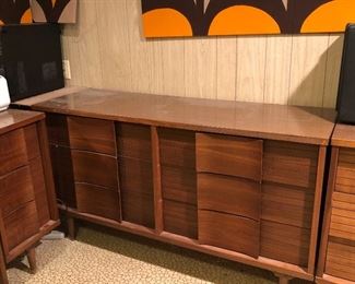 Mid Century Modern Johnson Carper Fashion Trend 6 drawer dressers, there are a pair of these beauties and a desk and chair to match