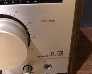 Kenwood Stereo Receiver KR770