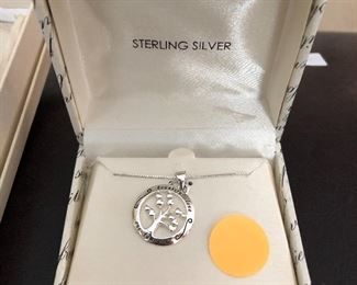 Sterling silver Bountiful love necklace